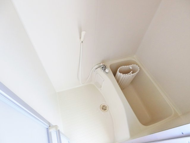 アメニティ東金Ⅰの浴室