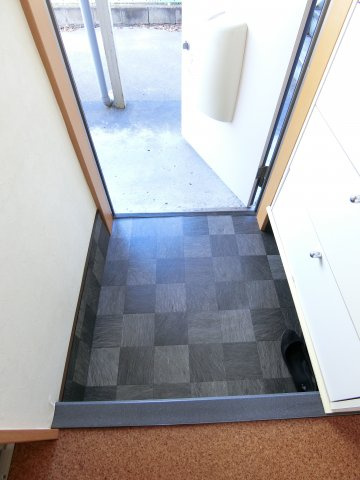 アメニティ東金Ⅰの玄関