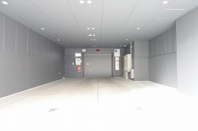 【駐車場】 | ローレルタワー御堂筋本町