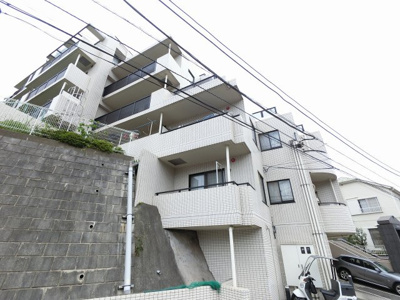 【外観】 | グランヴィル上大岡 | 総戸数１７戸、平成６年４月築、管理人は巡回勤務につき管理体制良好です♪