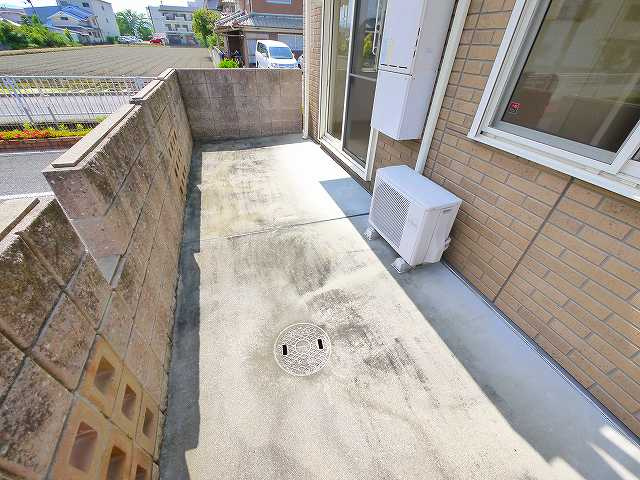 タウン ビビ　Ｂ棟の庭|たまにはお庭で休日を過ごしてみるのもよいかもしれません