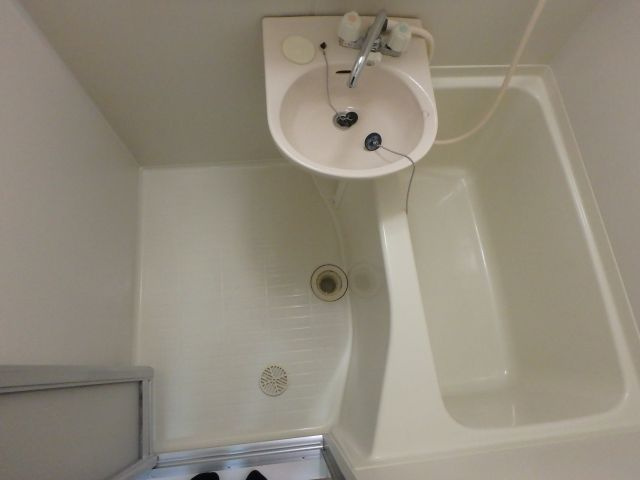 グランメール永和の浴室