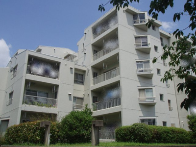 【外観】 | 千里月見ヶ丘ハイツE棟