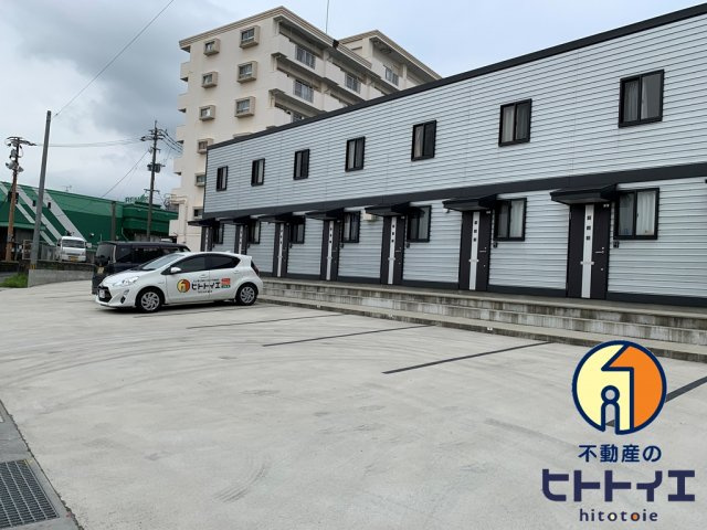 サンマリノ新代の駐車場|カースペースがあります