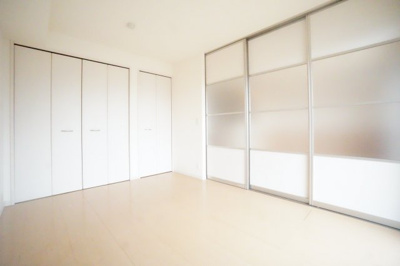 【洋室】 | リビングタウン稲毛の杜 B | ※クリーニング前のお部屋です