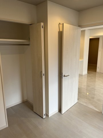 【収納】 | MODERN PALAZZO 天神南Ⅱ | 専用の収納スペースです