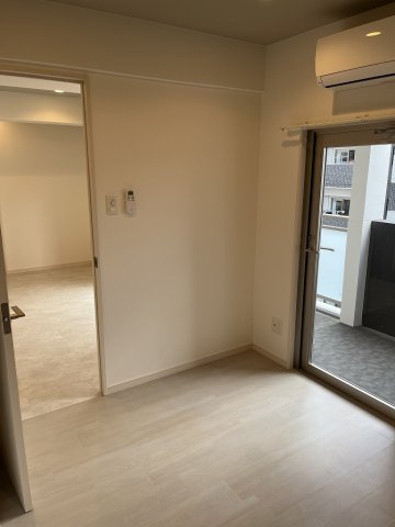 【寝室】 | MODERN PALAZZO 天神南Ⅱ | 寝室にいかがでしょうか