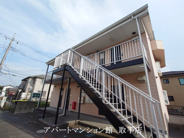 コーポウィスタリアAの外観