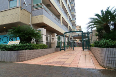 【エントランス】 | ベルサンモール