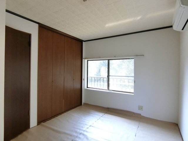 フローレンス勝田1号棟の和室