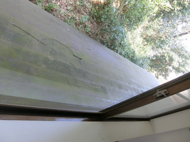 フローレンス勝田1号棟のバルコニー