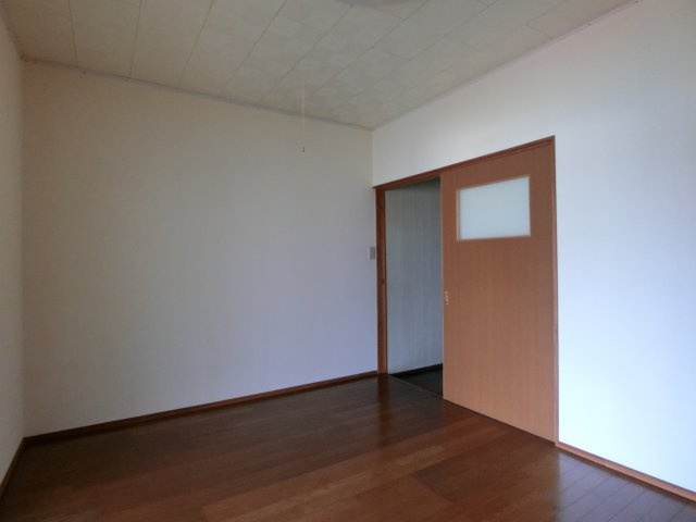 フローレンス勝田2号棟の内装