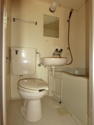 フローレンス勝田2号棟のトイレ