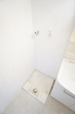 【洗面所】 | リビングタウン稲毛の杜 B | ※同物件、同タイプの写真です。