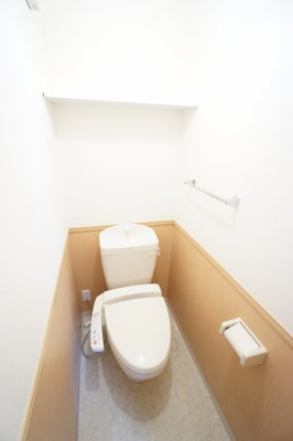 【トイレ】 | リビングタウン稲毛の杜 B | ※同物件・同タイプの写真です。