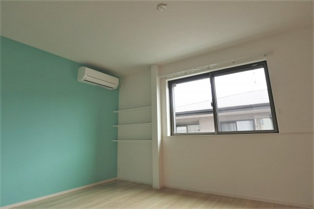 セントラル　セブンＡの洋室