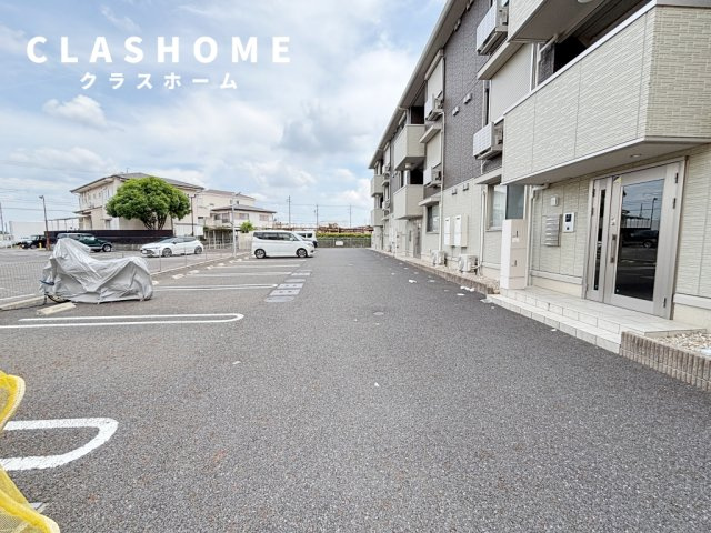 ブルームーン　　刈谷市近郊の賃貸ならクラスホーム刈谷店の駐車場