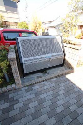 【その他共用部分】 | ＯＬＩＶＥＮ ＨＡＵＳ高辺 | 敷地内ゴミ捨場