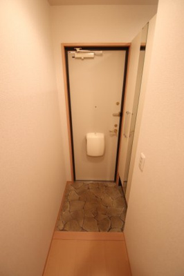 【玄関】 | ＯＬＩＶＥＮ ＨＡＵＳ高辺