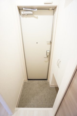 【玄関】 | セントーリア | ※同物件・同タイプの写真です。