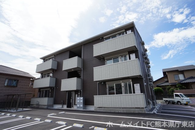 熊本市東区花立３丁目のアパート