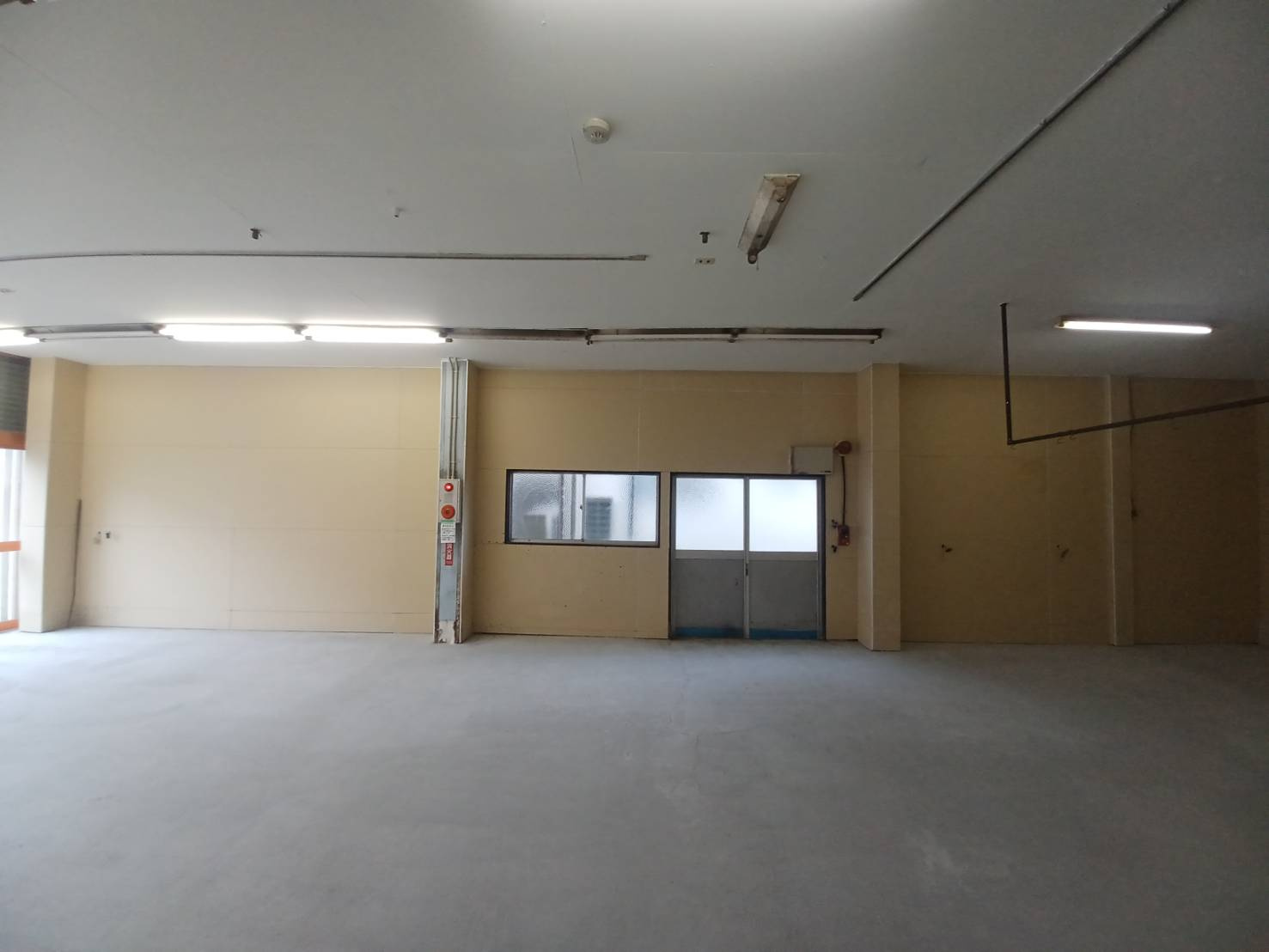 マルサビルの内装