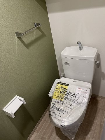 【トイレ】 | MODERN PALAZZO 天神南Ⅱ | シンプルで使いやすいトイレです