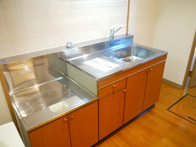 フクダ不動産新大宮マンションのキッチン|お料理しやすいキッチンです
