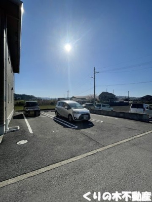 【駐車場】 | コウジィーコートK | 駐車場完備です