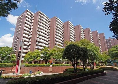 【外観】 | 矢田川パークハウスC棟　★仲介手数料無料★　砂田橋小学校　矢田中学校 | リノベーション済み。
保証付きマンションです。