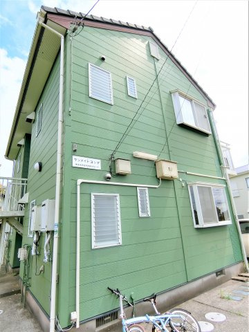 東金市求名のアパートの外観