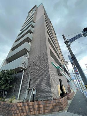 【外観】 | カルティア黒川　★仲介手数料無料★　城北小学校　北陵中学校 | リノベーション済み。
保証付きマンションです。