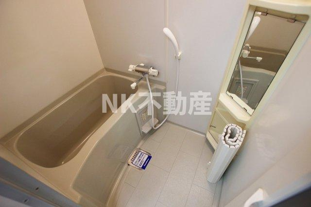 【浴室】 | Grace Court(グレースコート）（高井田賃貸） | お風呂です