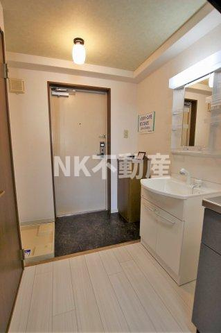 【玄関】 | Grace Court(グレースコート）（高井田賃貸） | 玄関です