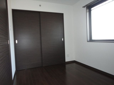 【寝室】 | ロス・トーレンス | ※同建物同型別のお部屋
