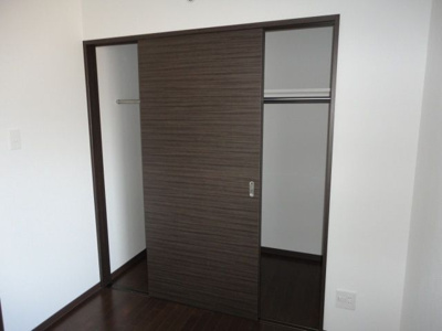 【収納】 | ロス・トーレンス | ※同建物同型別のお部屋