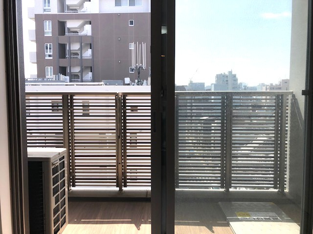 プライマル上野・稲荷町のバルコニー|南向き日当り良好です