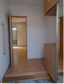 【玄関】