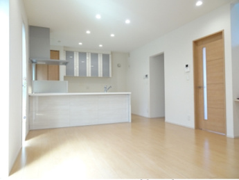 【居間・リビング】