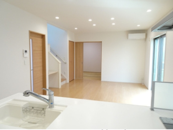 【居間・リビング】