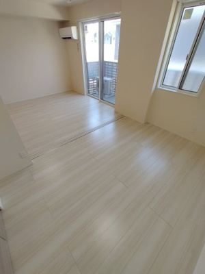 【居間・リビング】 | アペーゴ　A | 別部屋写真です。