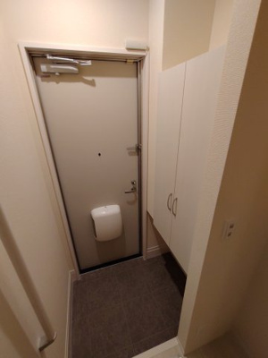 【玄関】 | アペーゴ　A | 別部屋写真です。