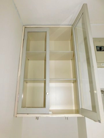 白羽ビルの収納