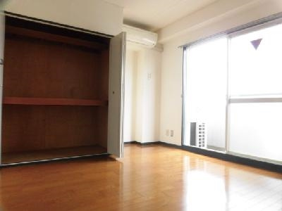 ホワイトクレステの内装|洋室