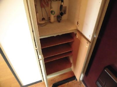 ホワイトクレステの収納|下駄箱