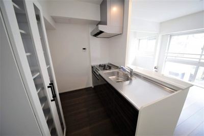 【キッチン】 | リバティR11(リバティアール11) | 別号室の写真になります。現況優先。