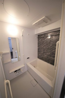 【浴室】 | リバティR11(リバティアール11) | 別号室の写真になります。現況優先。