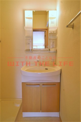 ハウスフリーデⅢ【10,000円キャッシュバック対象物件】の独立洗面台|使いやすい独立洗面台です