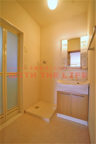 ハウスフリーデⅢ【10,000円キャッシュバック対象物件】の洗面所|スペースが確保できる洗面所です