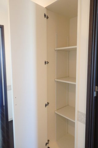 ロイヤルパークス若葉台の収納